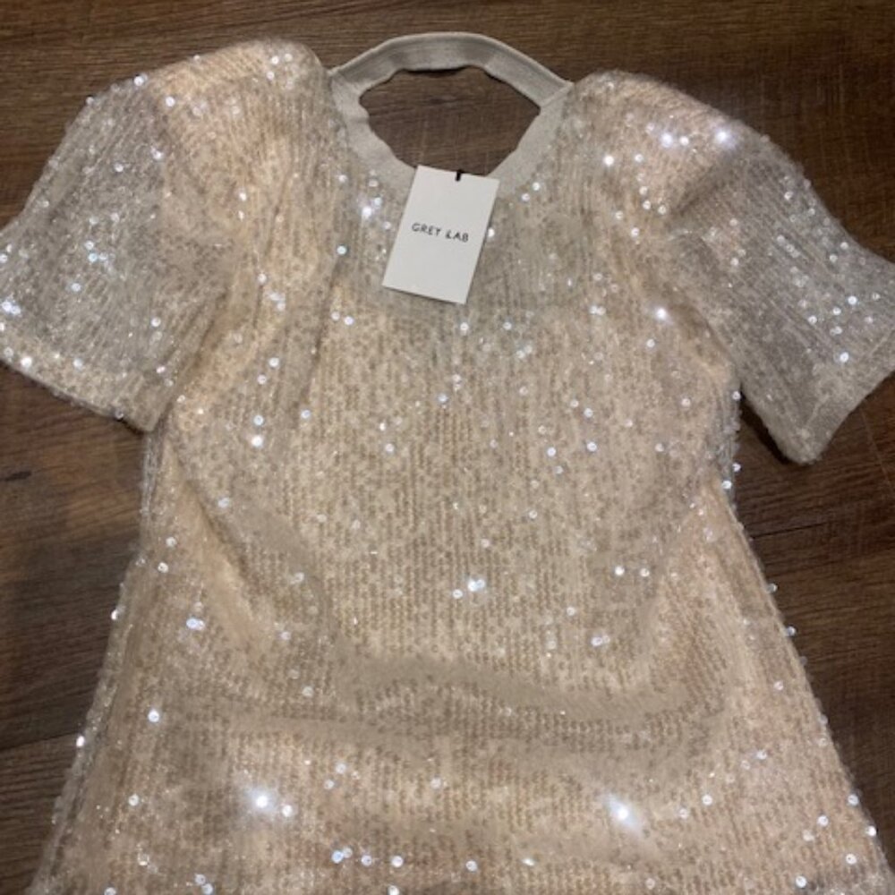 Grey Lab nude pink sparkle sequin top, size small
